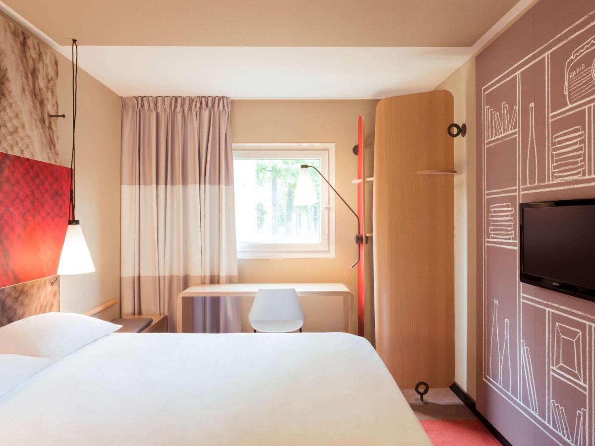 Отель Ibis Guaiba Экстерьер фото