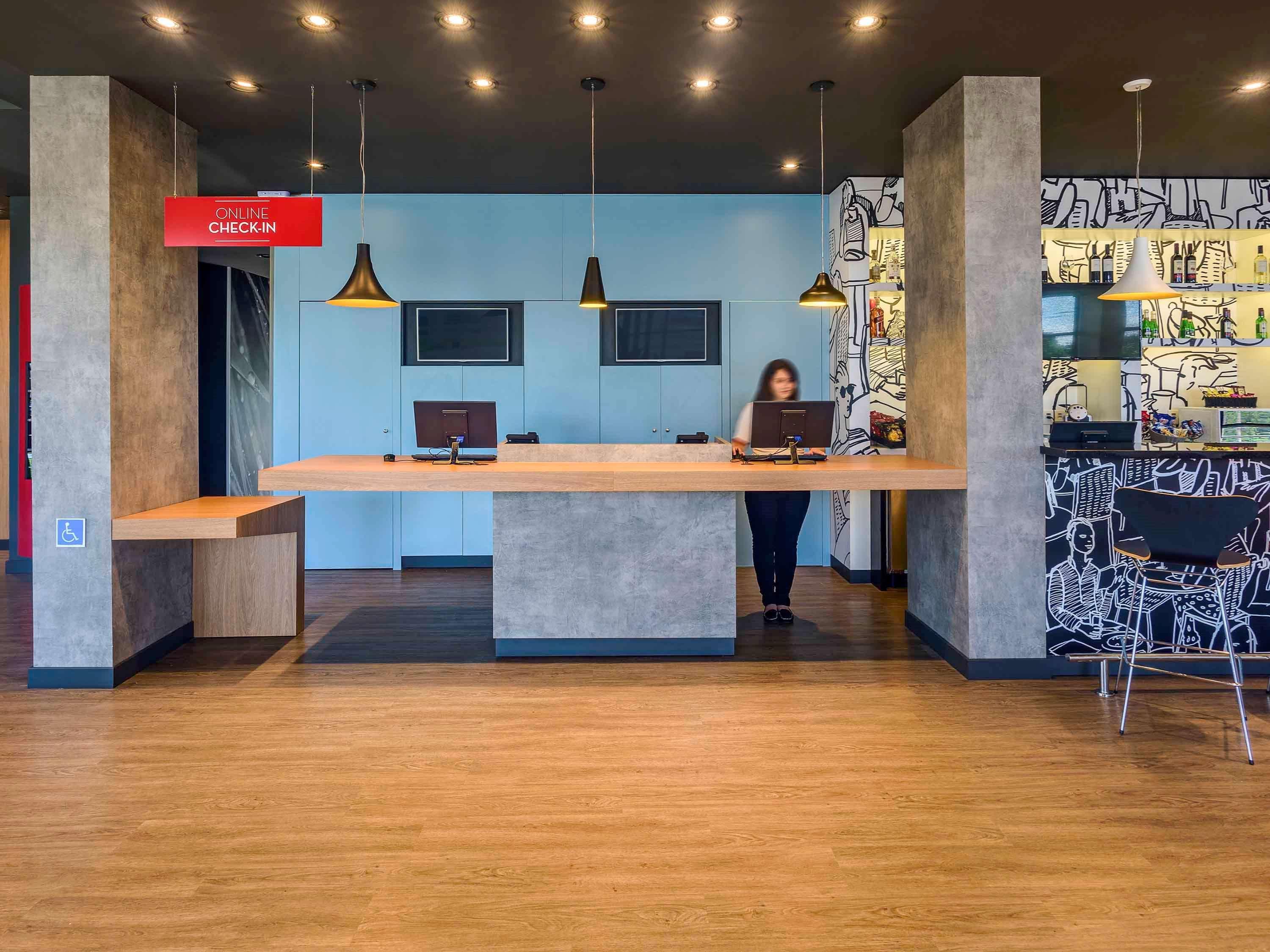 Отель Ibis Guaiba Экстерьер фото